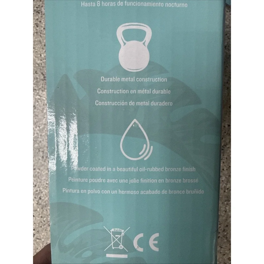 NEW Tommy Bahama 6 Pk Solar LED Path Garden Patio Landscape Solar Lights NIB